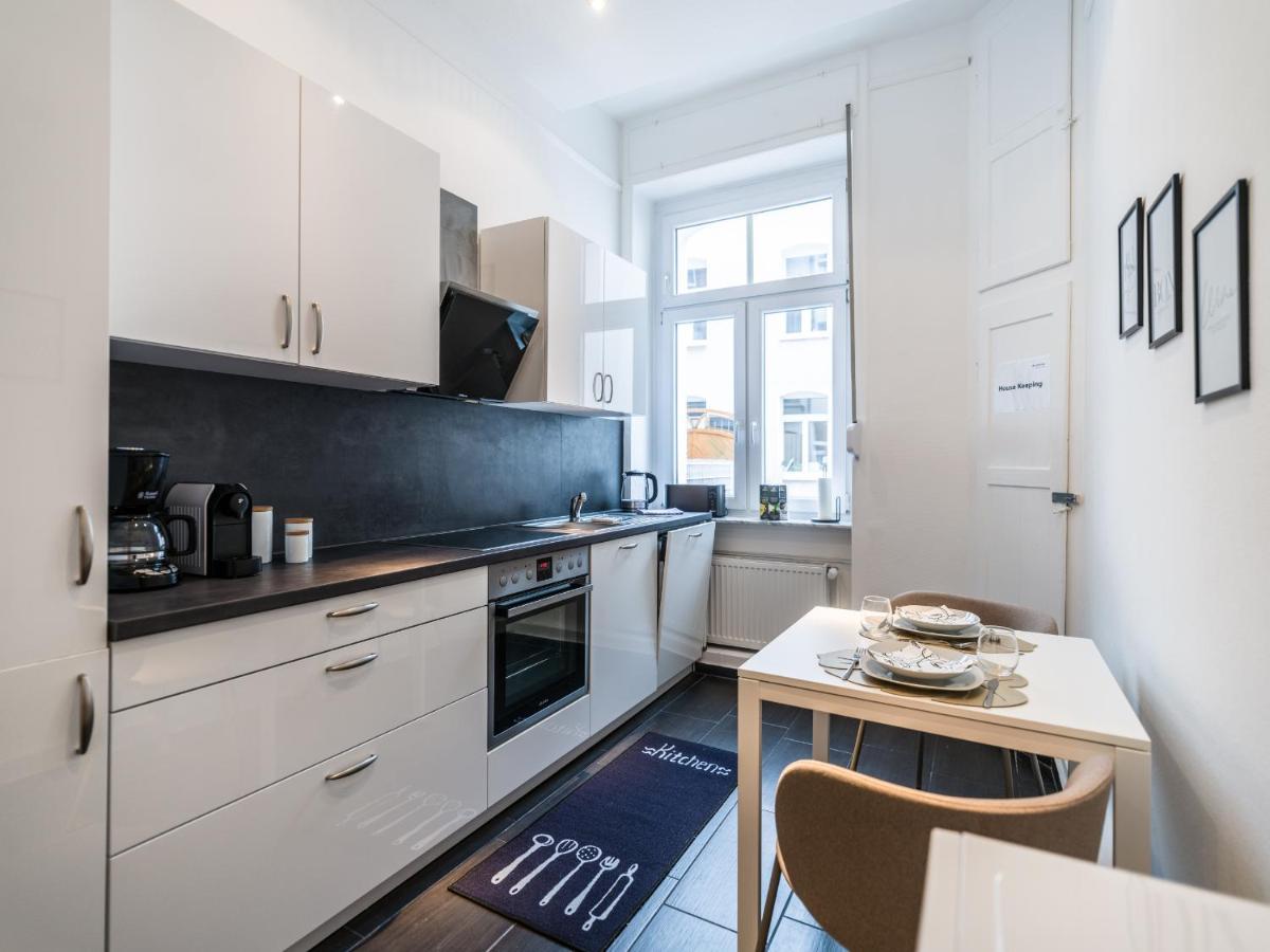 Hochwertige Altbauwohnung Im Modernen Stil In Wiesbaden - Kueche - Terrasse - Wlan - Zentral 外观 照片