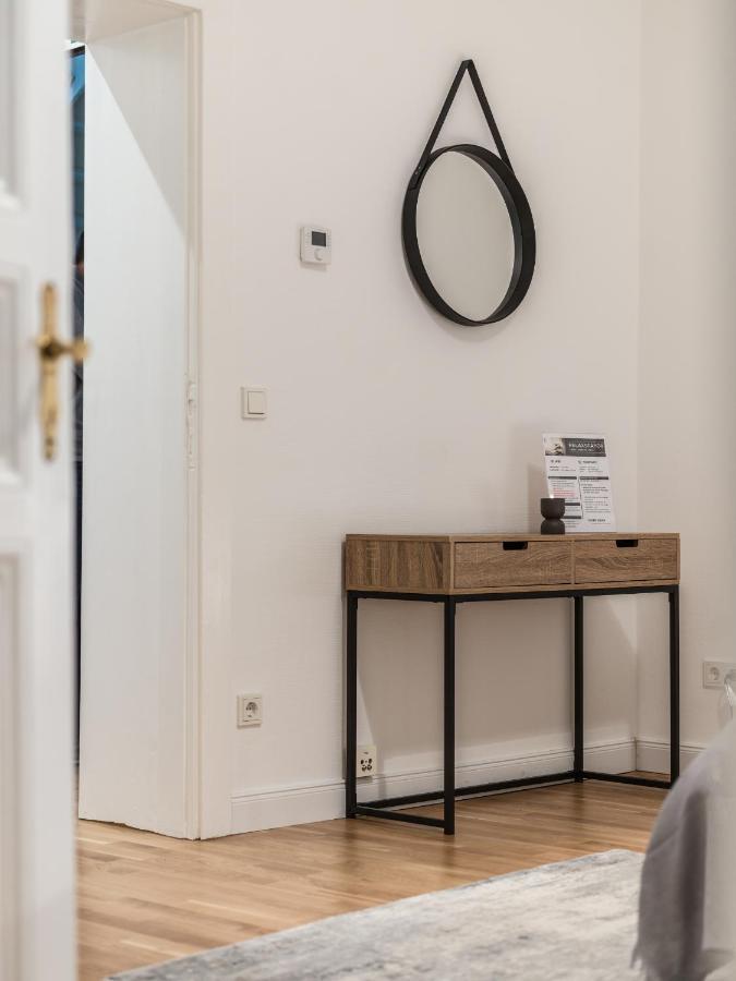 Hochwertige Altbauwohnung Im Modernen Stil In Wiesbaden - Kueche - Terrasse - Wlan - Zentral 外观 照片